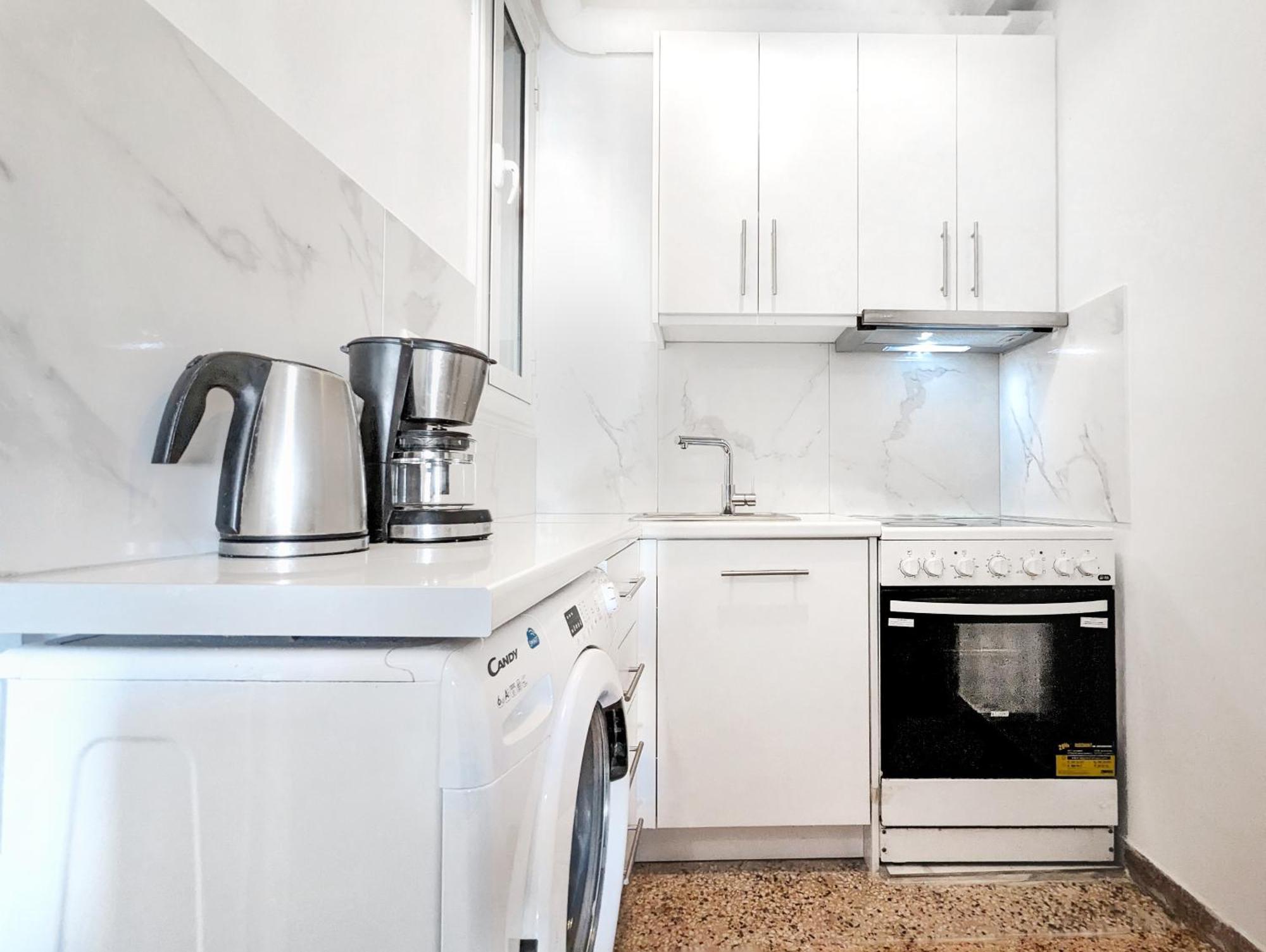Super Paradise Apartments Афіни Екстер'єр фото